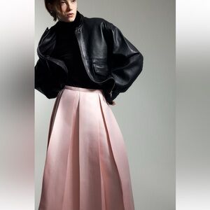 H&M Pink Pleated Skirt